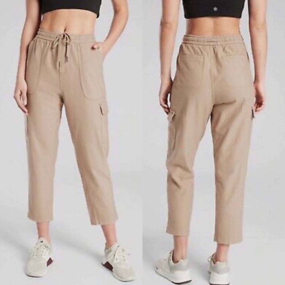 Athleta Farallon Cargo Crop Pants